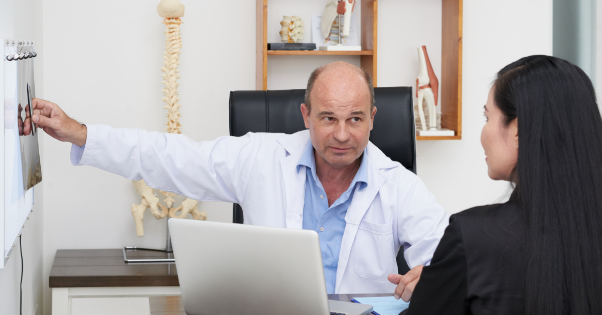 best spine doctor indore